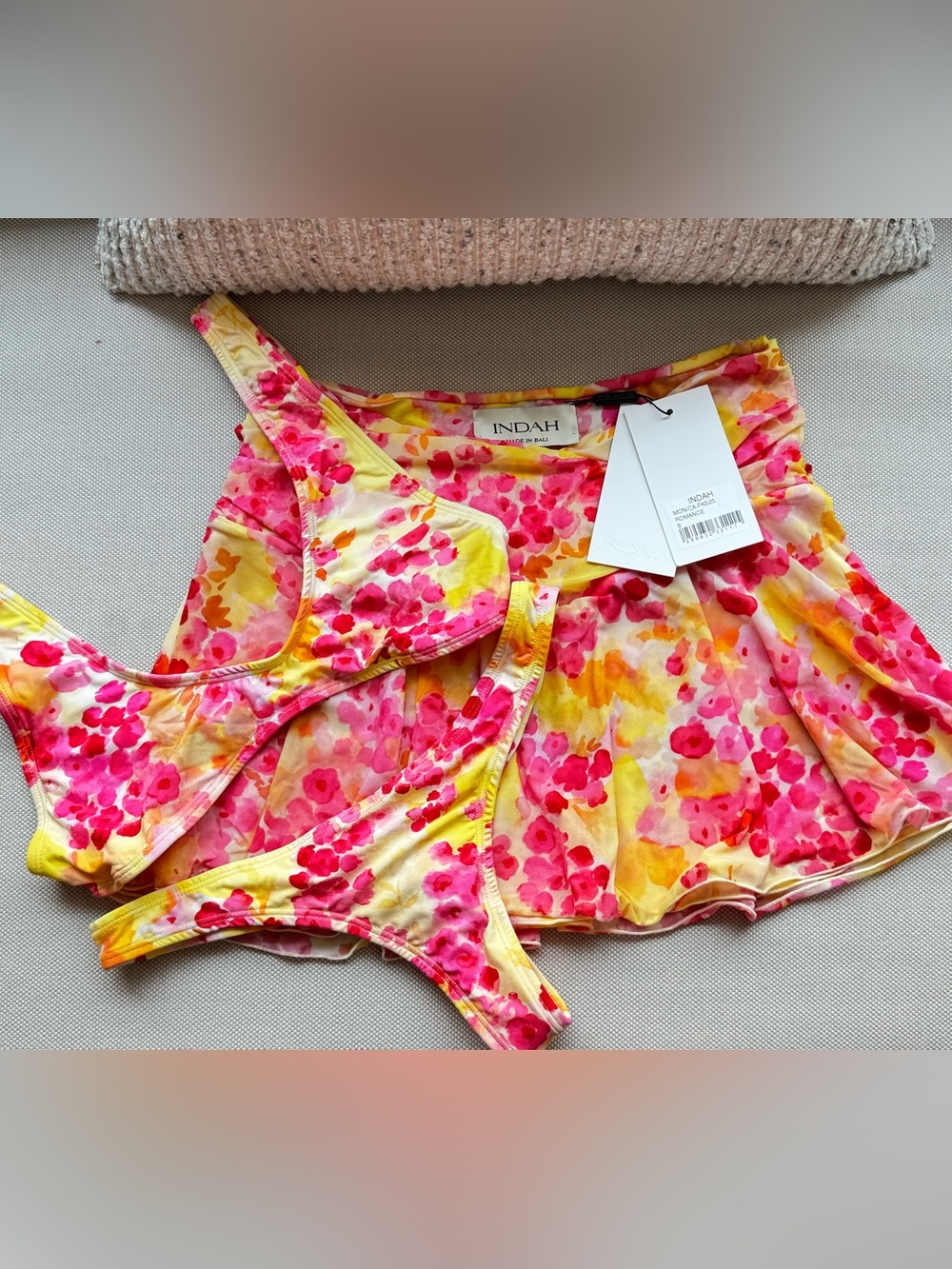 Indah 3 piece set